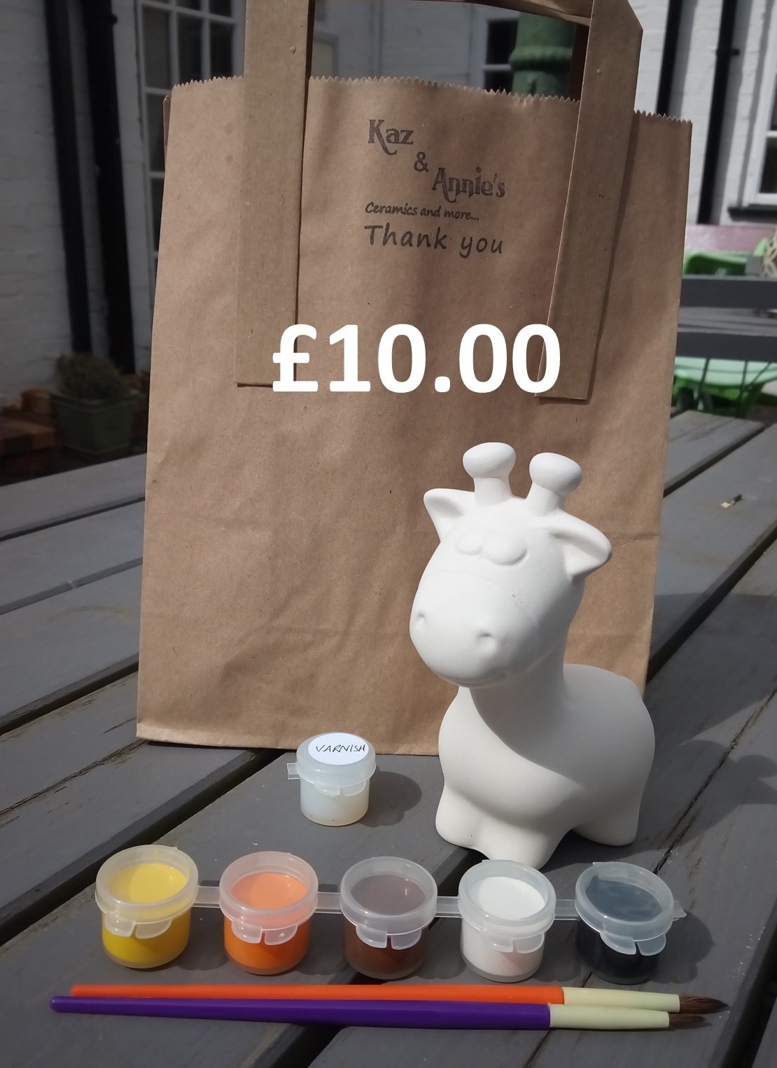 cute-giraffe-with-price
