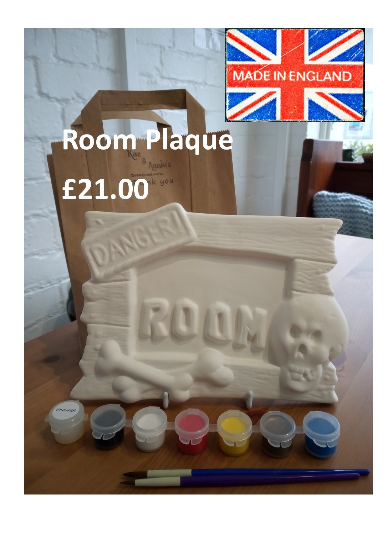 room-plaque